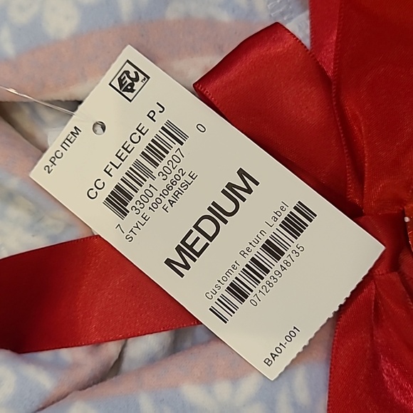 Character Club ready to gift 2 peice fleece pastel Pajamas - Picture 5 of 7